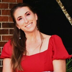 Meet your Posher, Chelsie